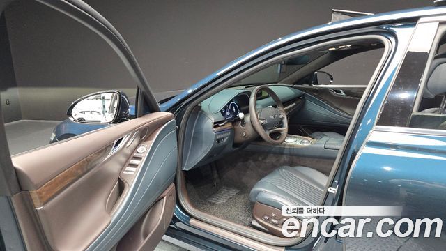Genesis G80 2021 — photo 13