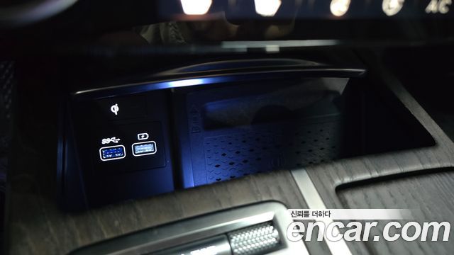 Genesis G80 2021 — photo 29