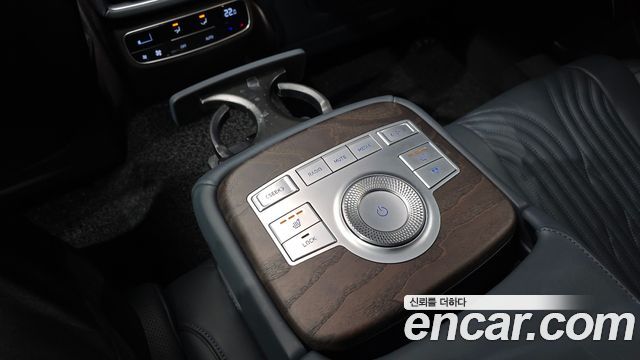 Genesis G80 2021 — photo 37