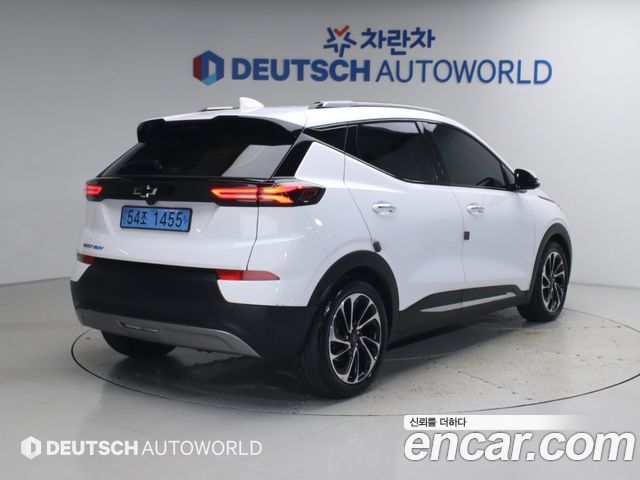 Chevrolet Korea 볼트 EUV 2022 — photo 2