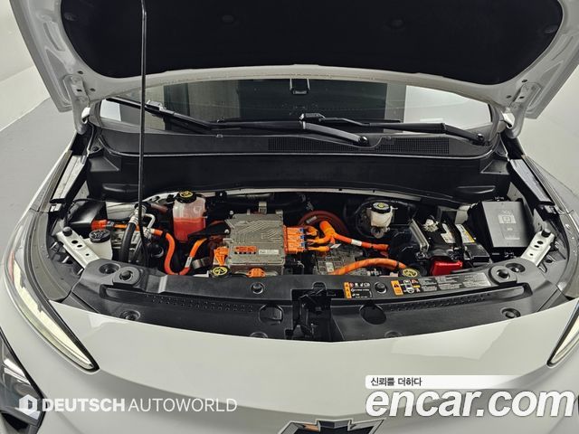 Chevrolet Korea 볼트 EUV 2022 — photo 6