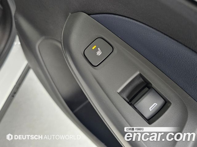 Chevrolet Korea 볼트 EUV 2022 — photo 16