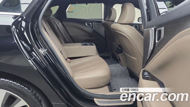 Kia K8 2023 — photo 17