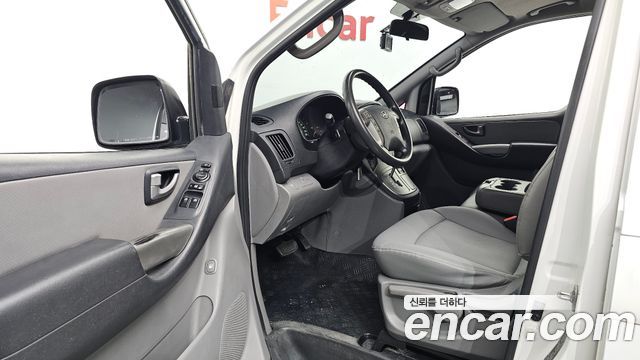 Hyundai Starex 2014 — photo 13