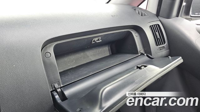 Hyundai Starex 2014 — photo 19