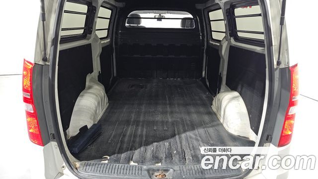 Hyundai Starex 2014 — photo 26
