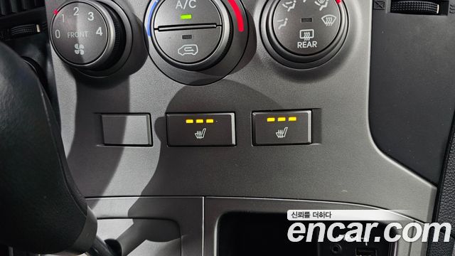 Hyundai Starex 2014 — photo 30