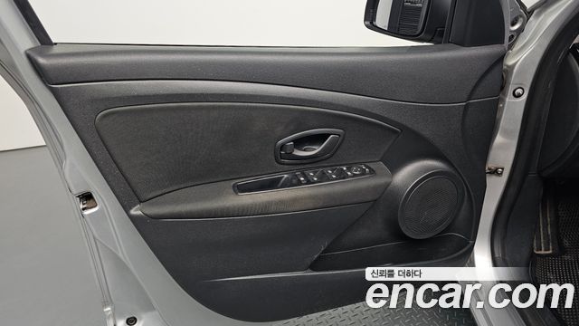 Renault Korea SM3 2016 — photo 14