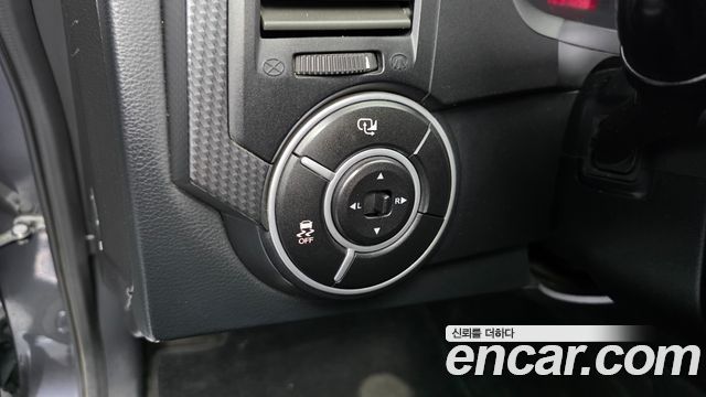 KG Mobility KORANDO 2015 — photo 30