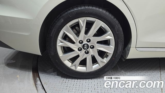 Hyundai Grandeur 2021 — photo 5