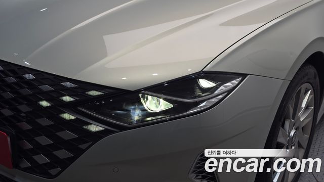 Hyundai Grandeur 2021 — photo 8