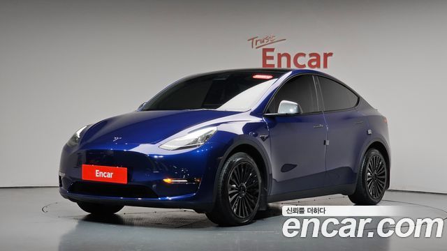 Tesla Model Y 2022 — photo 35
