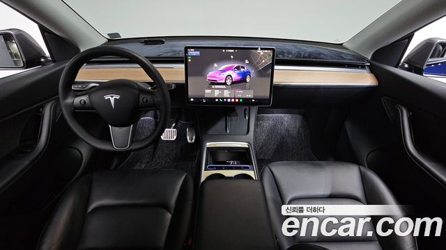 Tesla Model Y 2022 — photo 10