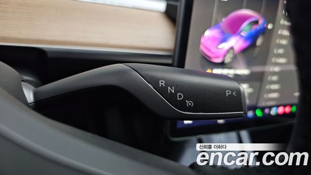 Tesla Model Y 2022 — photo 12