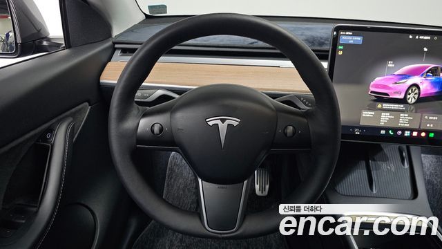 Tesla Model Y 2022 — photo 19