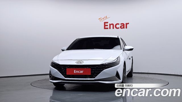 Hyundai AVANTE 2023 — photo 3