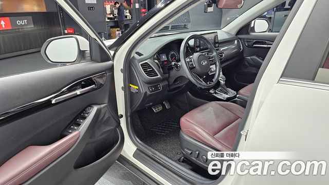 Kia Seltos 2020 — photo 13