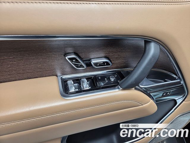 Land Rover Range Rover 2024 — photo 7