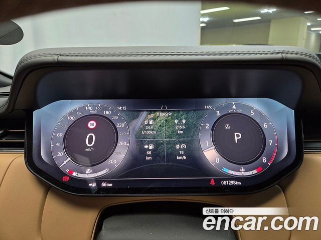 Land Rover Range Rover 2024 — photo 9