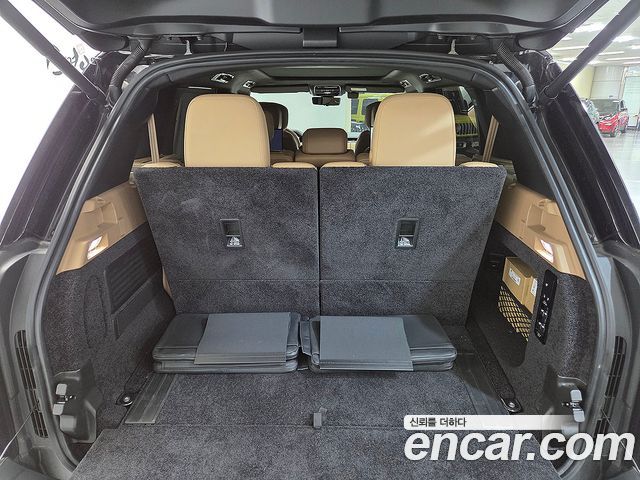 Land Rover Range Rover 2024 — photo 18