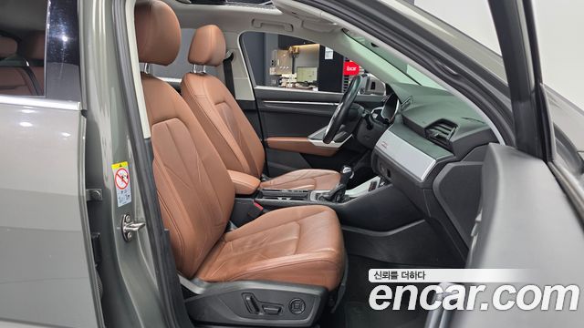 Audi Q3 2023 — photo 17