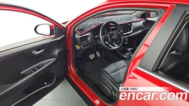 Kia Stonic 2019 — photo 17