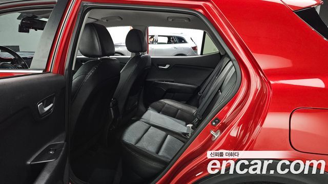 Kia Stonic 2019 — photo 18