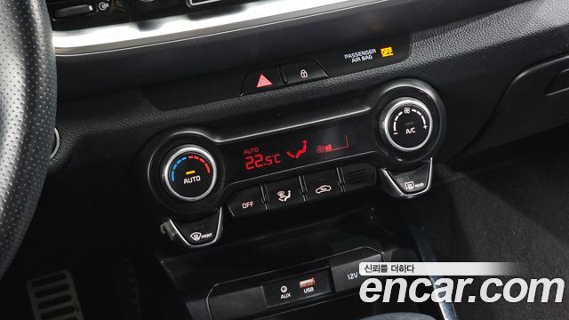 Kia Stonic 2019 — photo 28