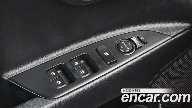 Kia Stonic 2019 — photo 29