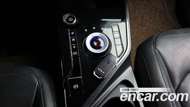 Kia Niro 2023 — photo 12
