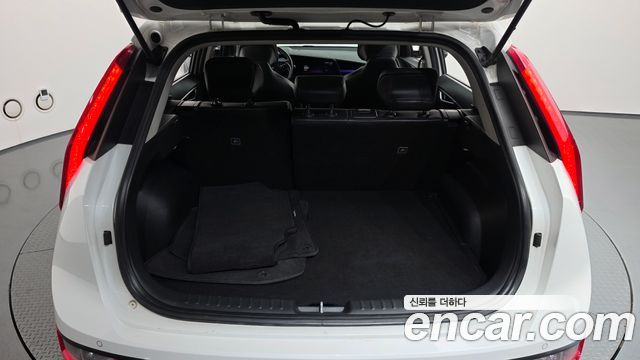 Kia Niro 2023 — photo 22