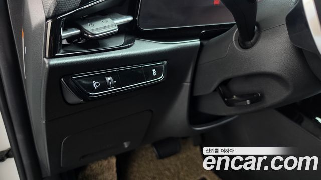 Kia Niro 2023 — photo 24