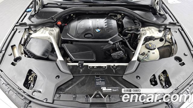 BMW 5-Series 2018 — photo 6