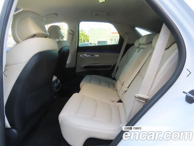 Genesis GV70 2025 — photo 7