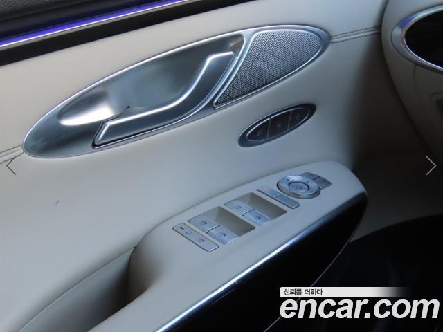Genesis GV70 2025 — photo 15