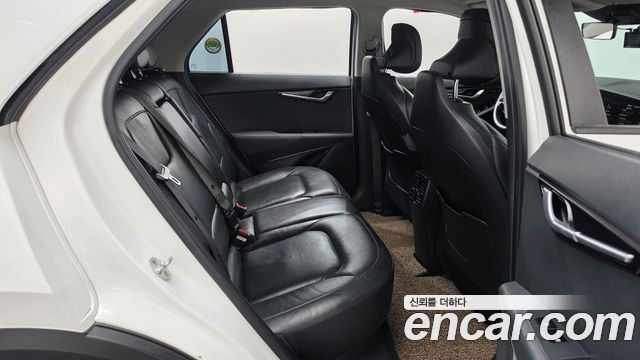 Kia Niro 2023 — photo 17