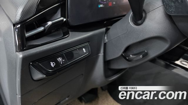 Kia Niro 2023 — photo 25