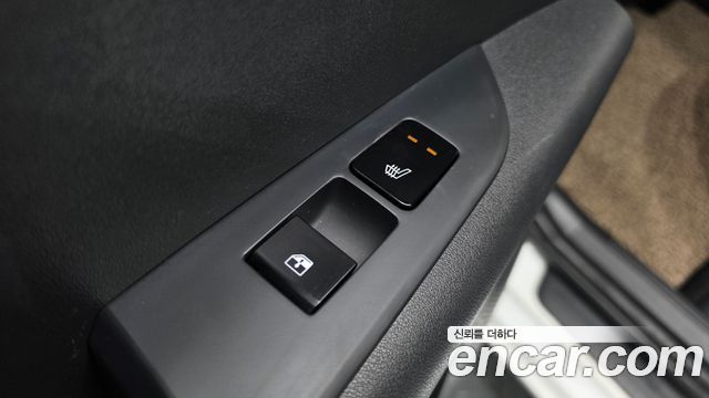 Kia Niro 2023 — photo 28