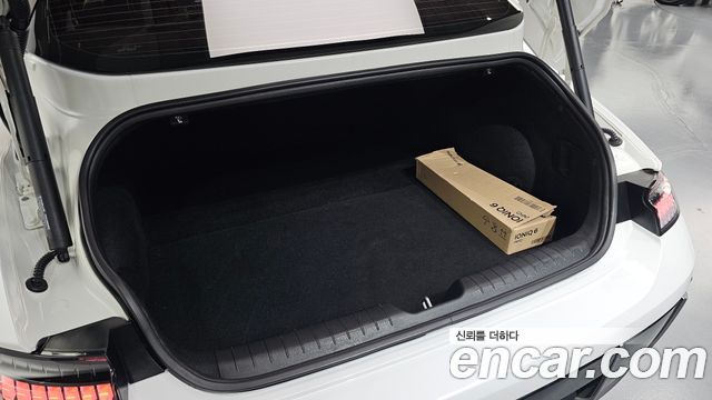Hyundai Ioniq6 2023 — photo 32