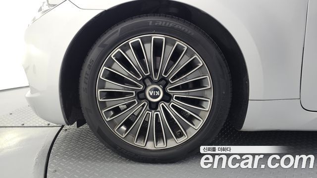 Kia K9 2013 — photo 5