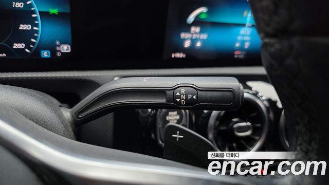 Mercedes-Benz A-Class 2021 — photo 24