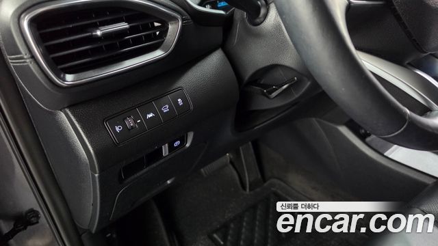 Hyundai Santafe 2021 — photo 19