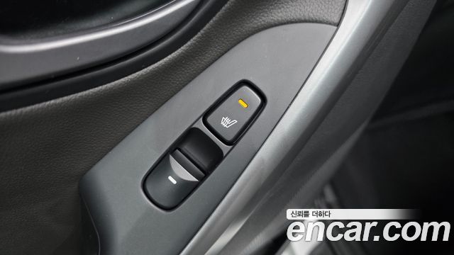 Hyundai AVANTE 2014 — photo 23