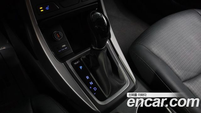 Hyundai AVANTE 2014 — photo 12