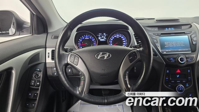 Hyundai AVANTE 2014 — photo 19