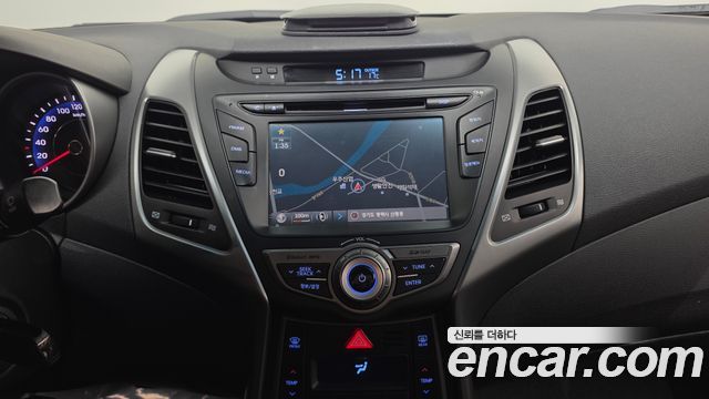Hyundai AVANTE 2014 — photo 20