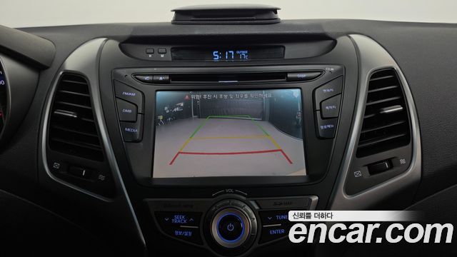 Hyundai AVANTE 2014 — photo 21