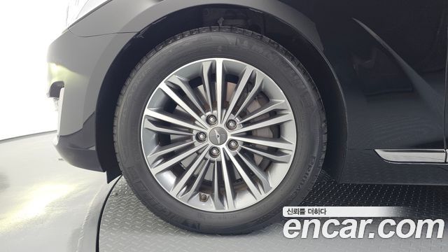 Genesis EQ900 2016 — photo 5