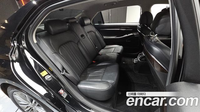 Genesis EQ900 2016 — photo 11