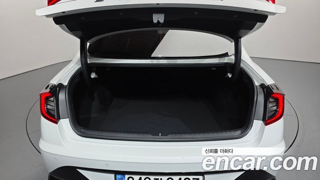 Hyundai Sonata 2022 — photo 20